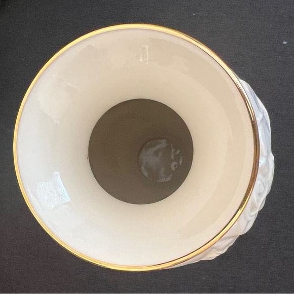 NWT Classic Lenox Rose Medley Vase Paperwork and Original Box Included - Picture 8 of 10